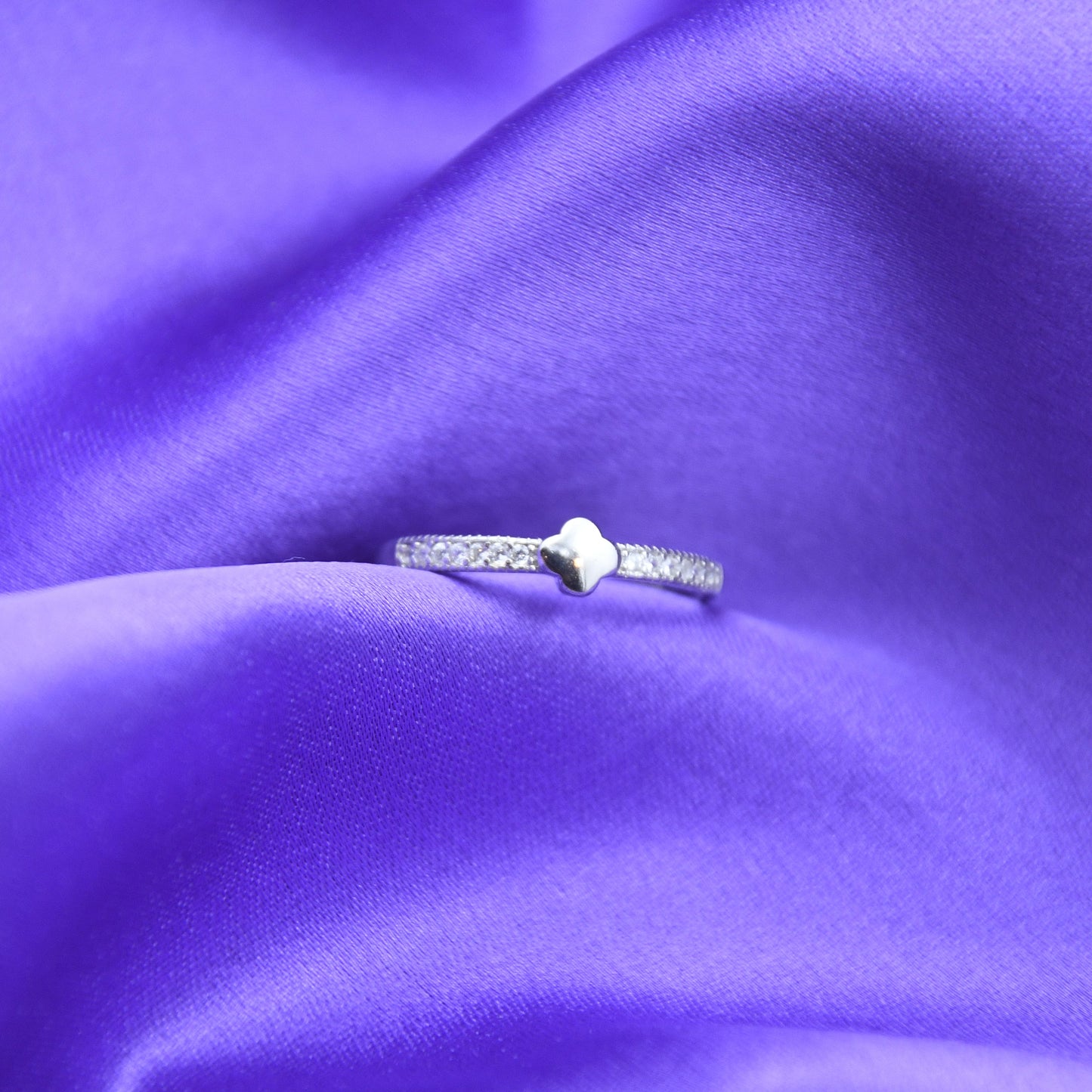 92.5 Silver Clover Band Ring