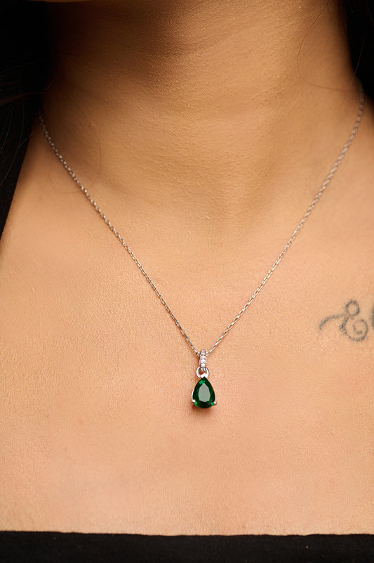 Teardrop Emerald 92.5 Silver Pendant Chain