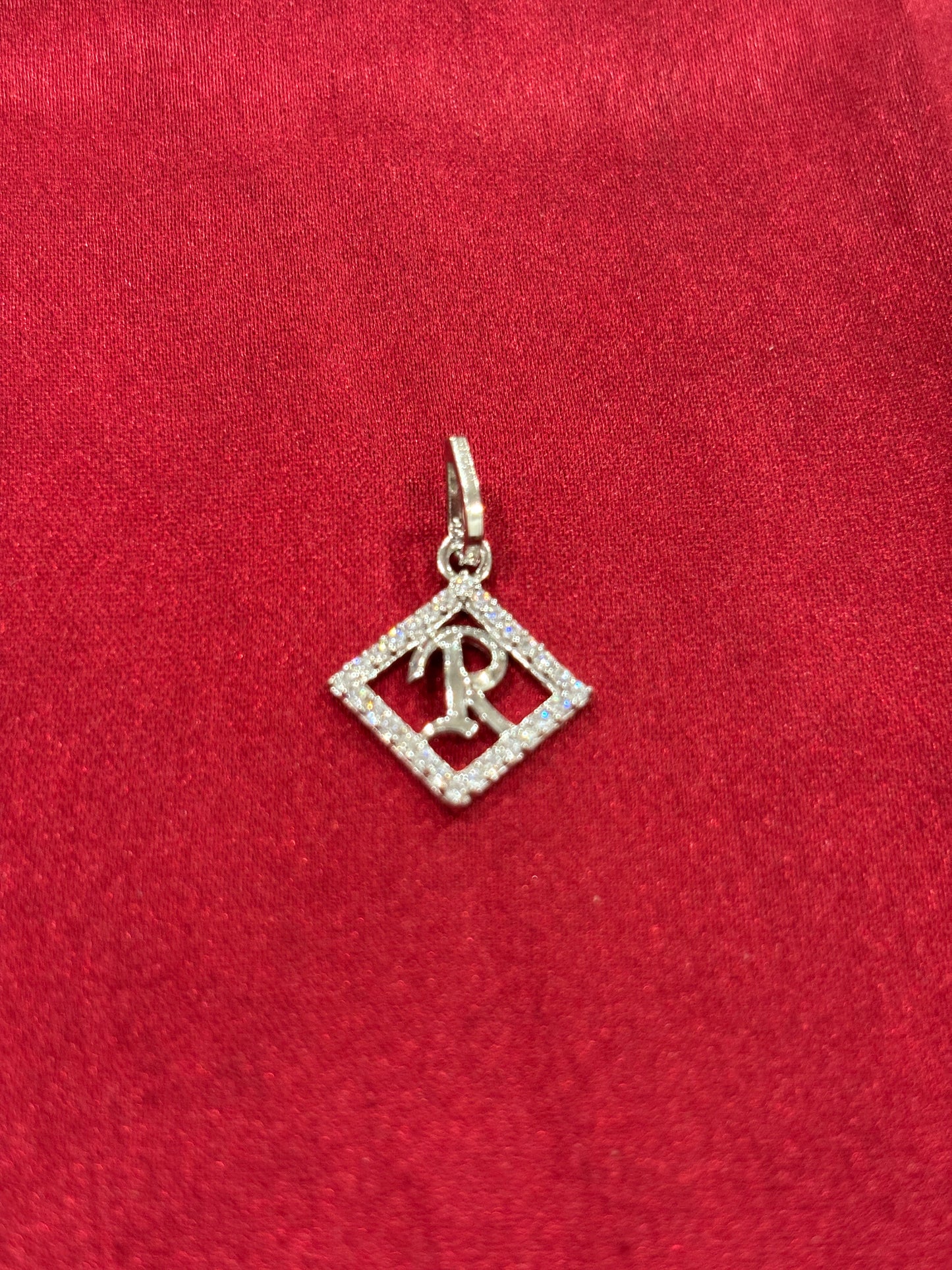92.5 Silver Alphabet 'R' Rectangle Pendant