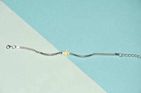 92.5 Sturdy Fish Silver Charm Bracelet