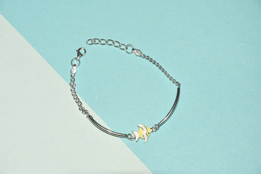92.5 Sturdy Fish Silver Charm Bracelet