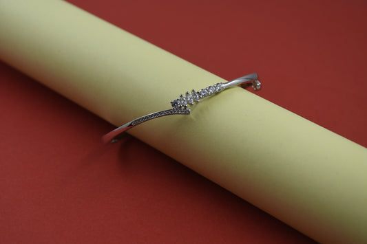 92.5 Silver Cluster Women Kada Bracelet