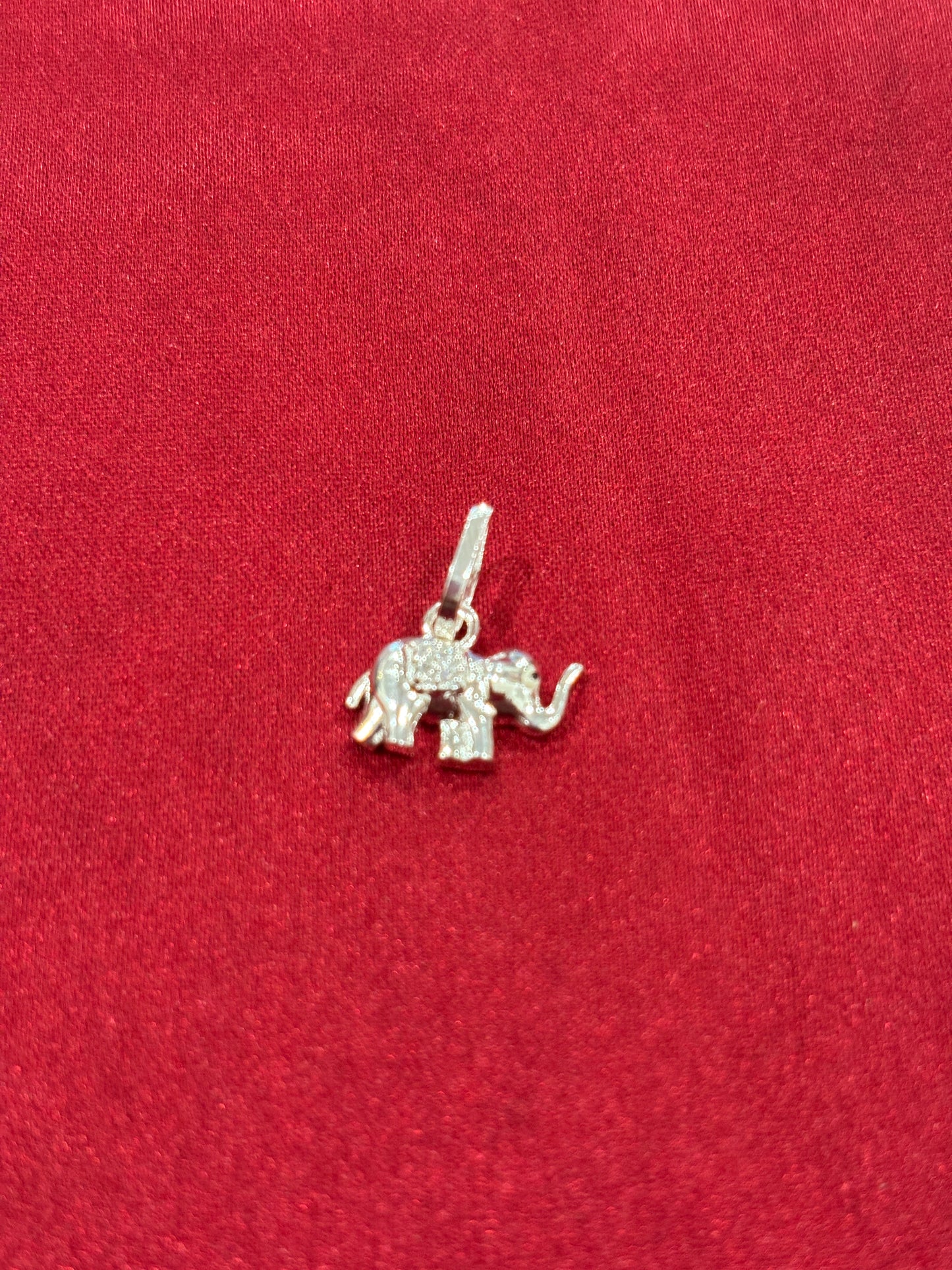 92.5 Silver Elephant Model 3 Pendant