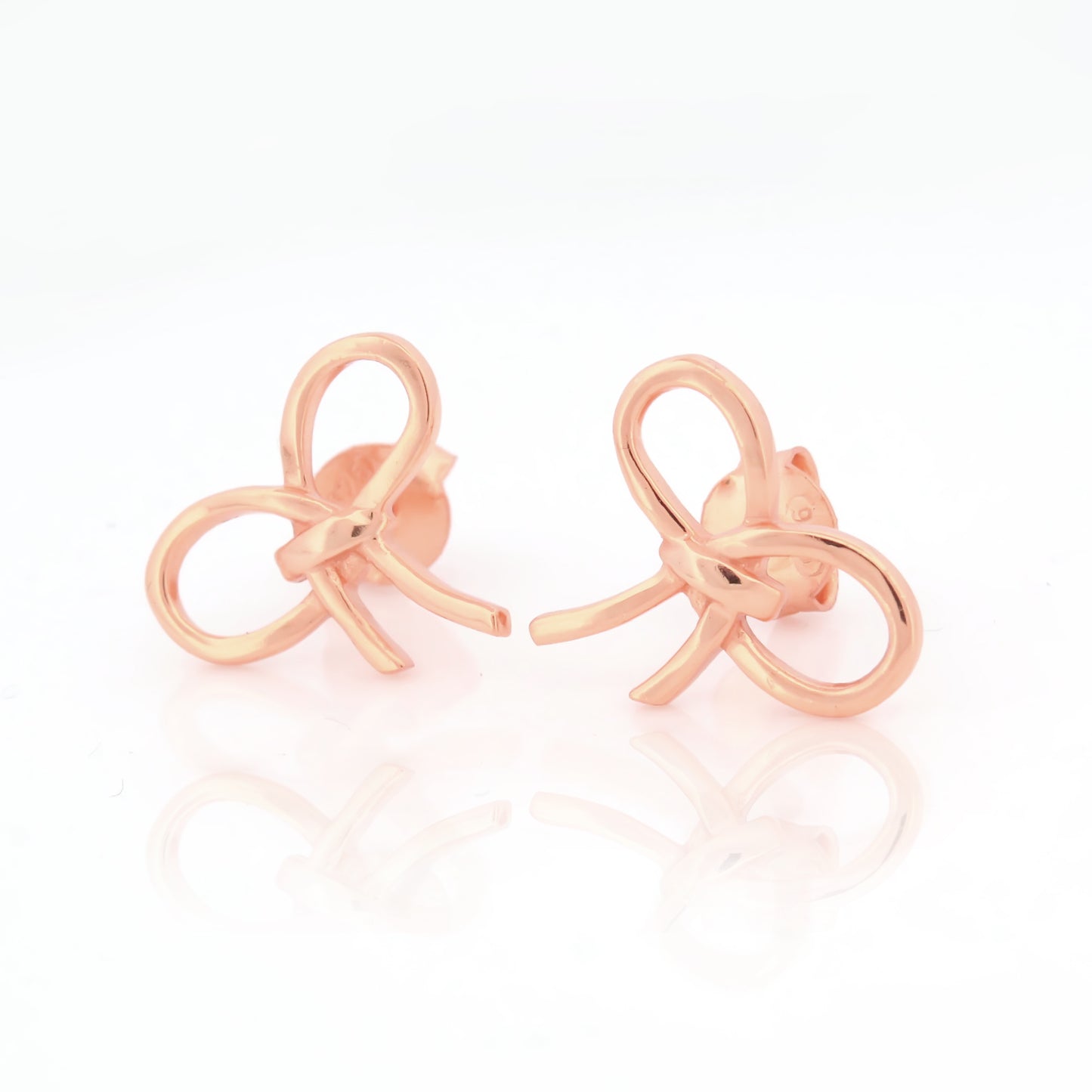 Minimal Ribbon Knot Earrings