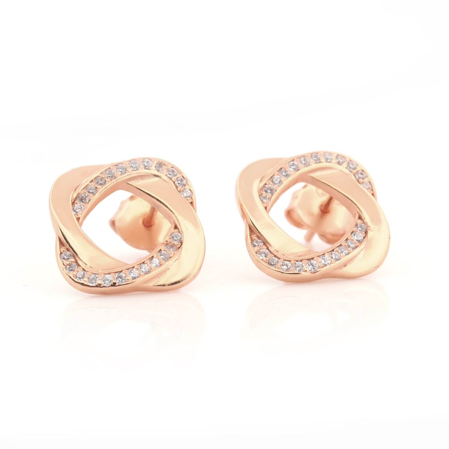 Interlocked Twisted Circle Studs